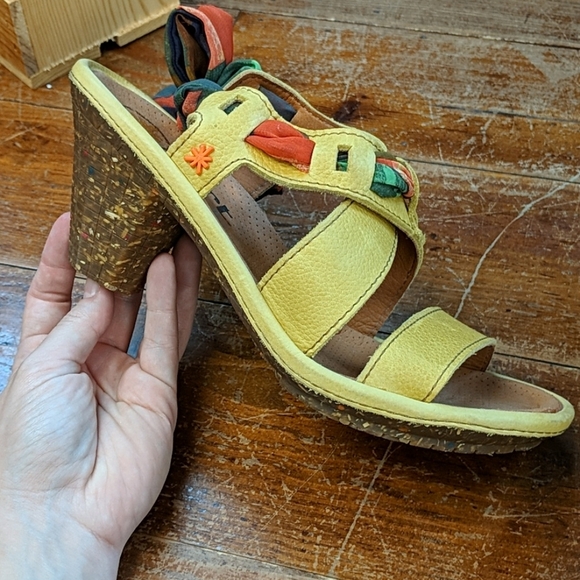 Art Grain-Fantasy Rubber Heel Shoe Size 40 - Picture 5 of 9